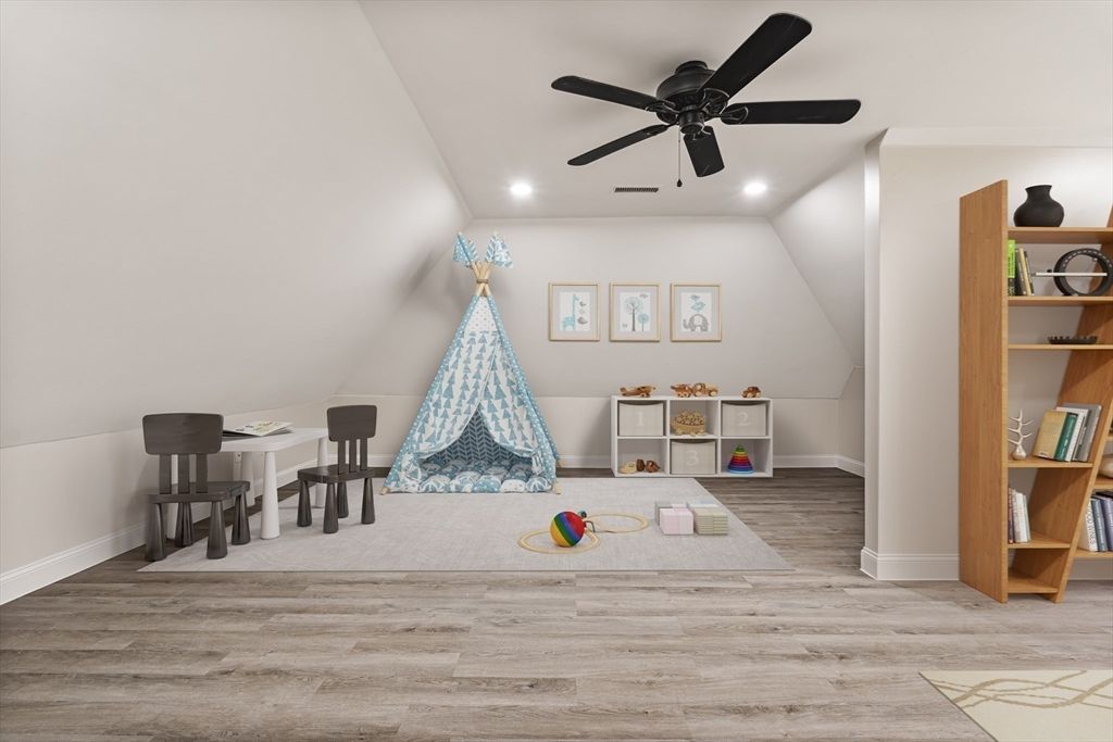 Interior, Recessed Lighting, Wood Texture Flooring