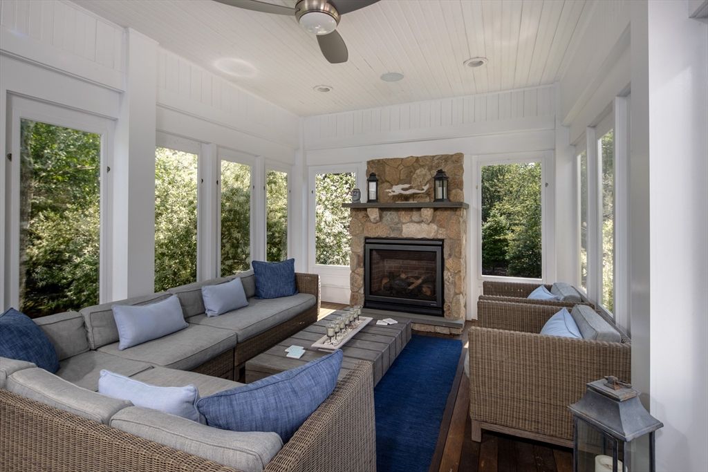 Fireplace, Interior, Living room, Stone Walls, Sun Room, Wood Texture Flooring