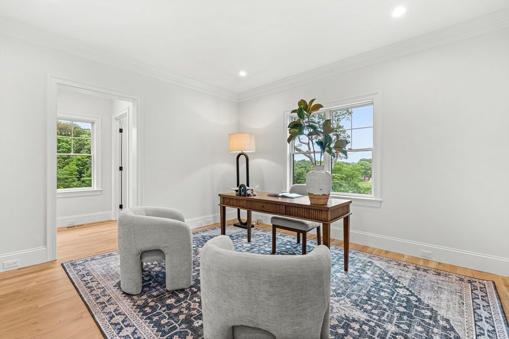 Home Office, Interior, Recessed Lighting, Wood Texture Flooring