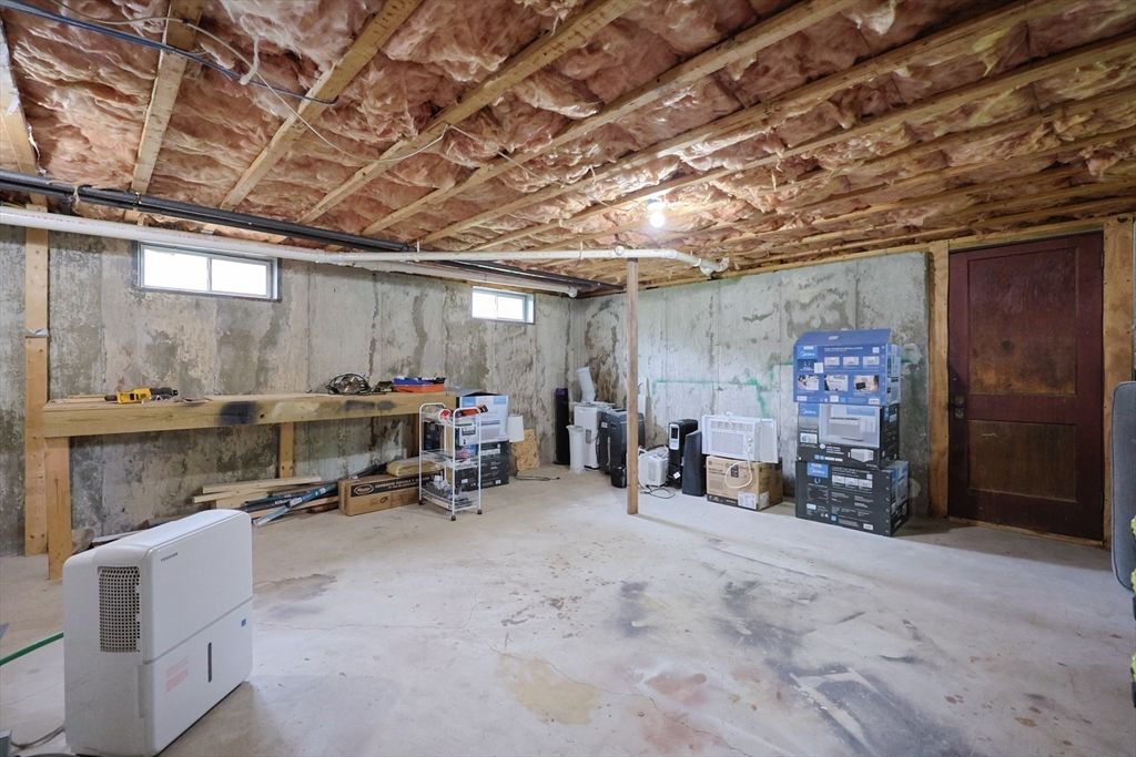 Interior, Wooden Beams