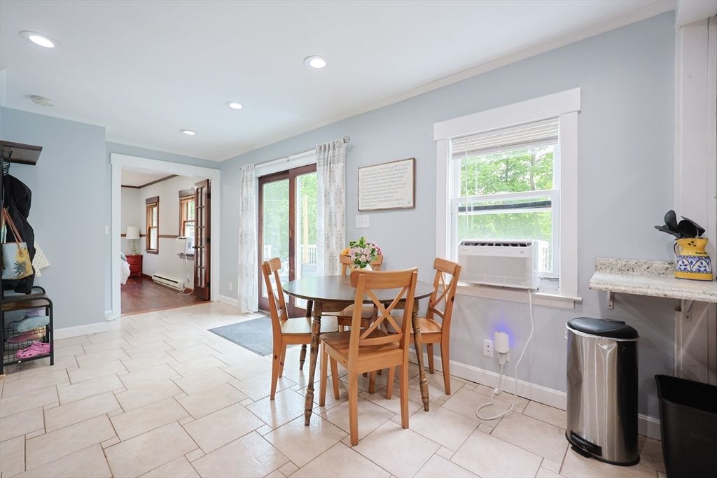 Dining room, Interior, Recessed Lighting, Wood Texture Flooring