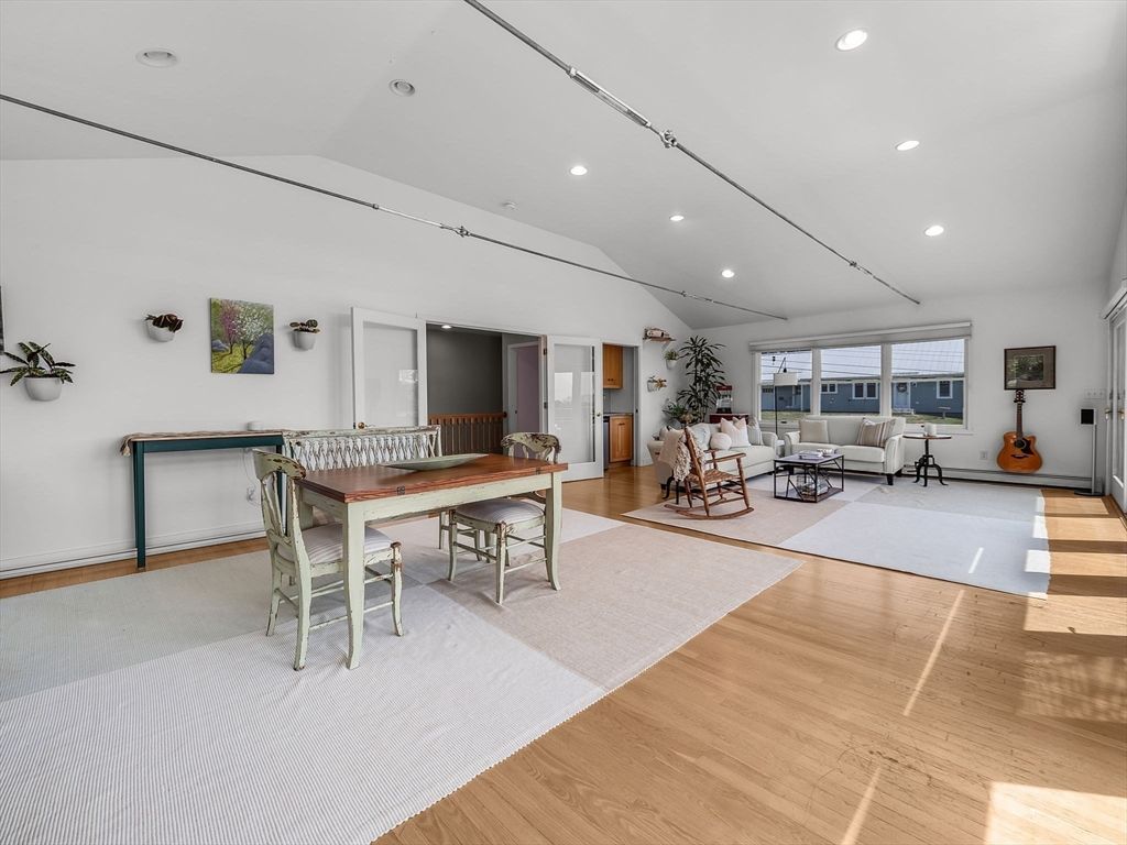 Dining room, Interior, Living room, Recessed Lighting, Wood Texture Flooring