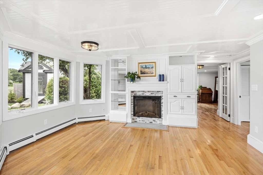 Empty room, Fireplace, Interior, Recessed Lighting, Wood Texture Flooring