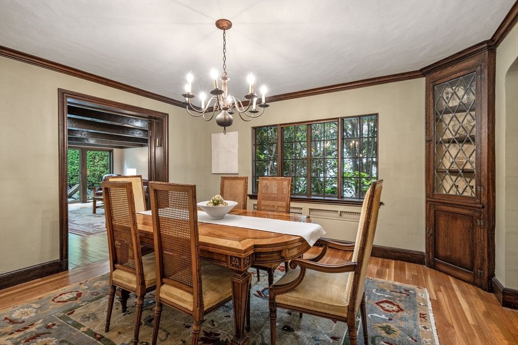 Chandelier, Dining room, Interior, Wood Texture Flooring