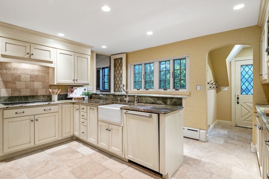 Interior, Kitchen, Recessed Lighting
