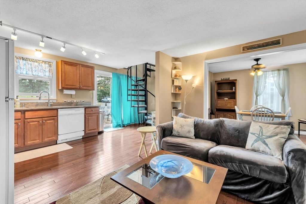 Dining room, Interior, Kitchen, Living room, Wood Texture Flooring