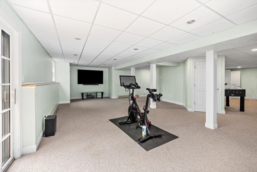Fitness Equipment, Interior, Recessed Lighting