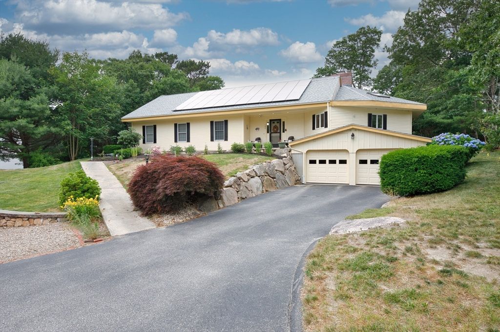 Attached, Exterior, Facade, Solar Panels, Farmhouse