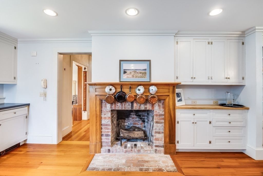 Fireplace, Interior, Recessed Lighting, Wood Texture Flooring