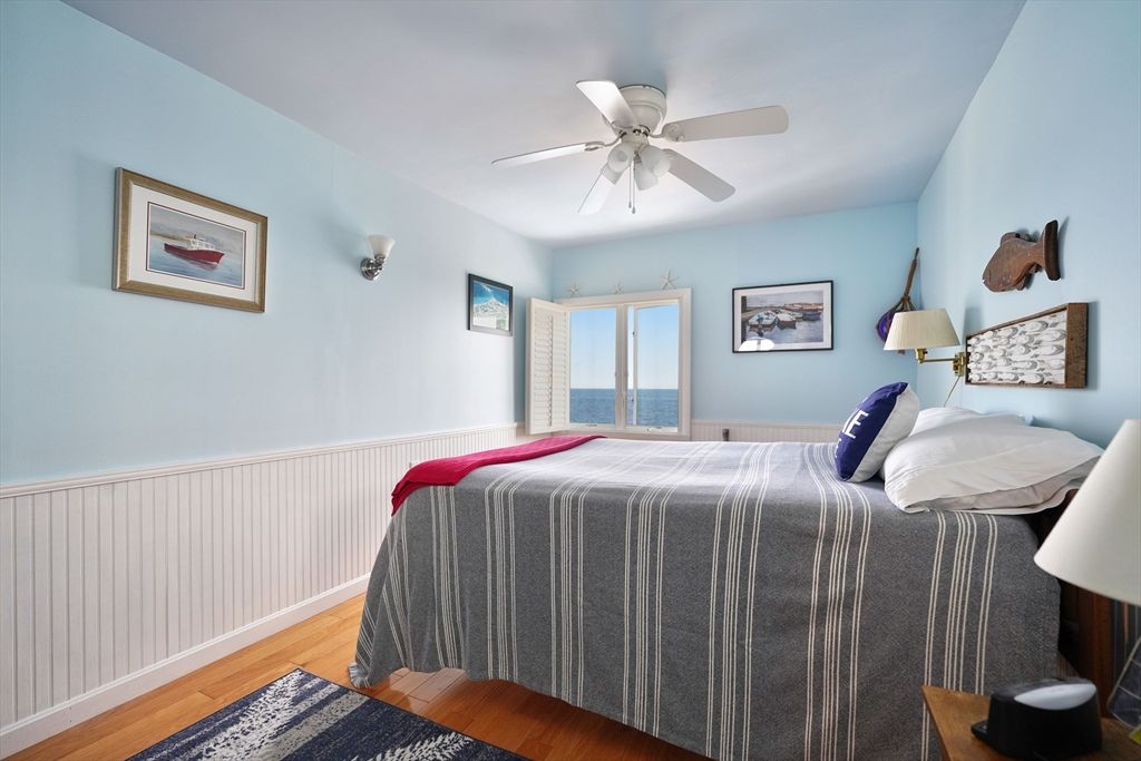 Bedroom, Interior, Water, Wood Texture Flooring