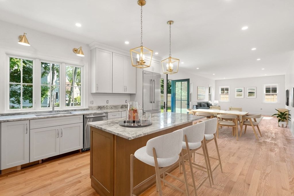 Dining room, Interior, Kitchen, Living room, Pendant Lights, Recessed Lighting, Wood Texture Flooring