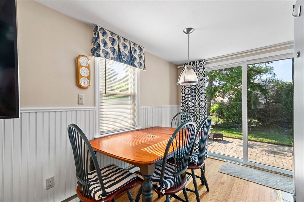 Dining room, Interior, Pendant Lights, Wood Texture Flooring