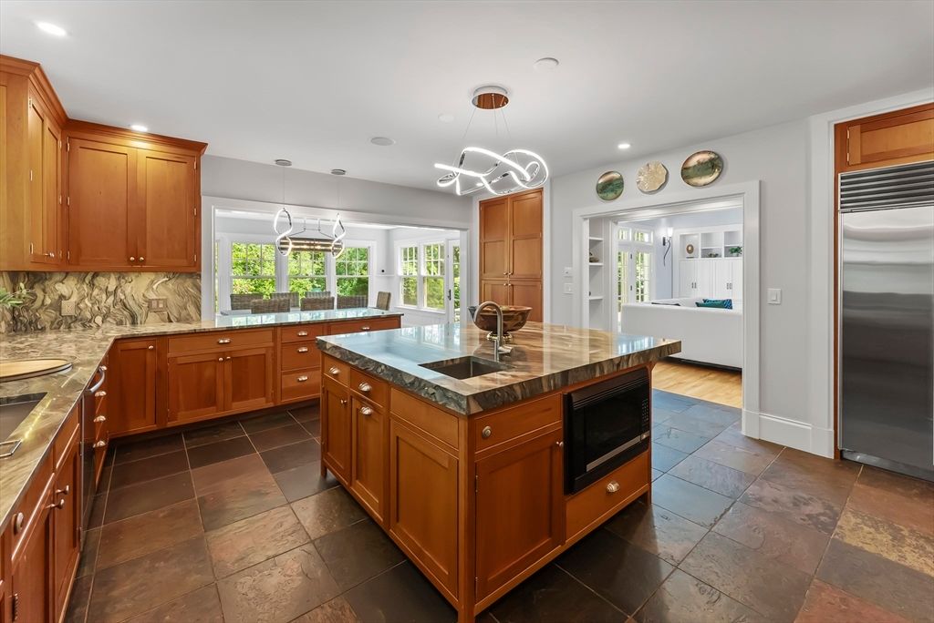 Interior, Kitchen, Pendant Lights, Recessed Lighting, Stainless Steel Appliances