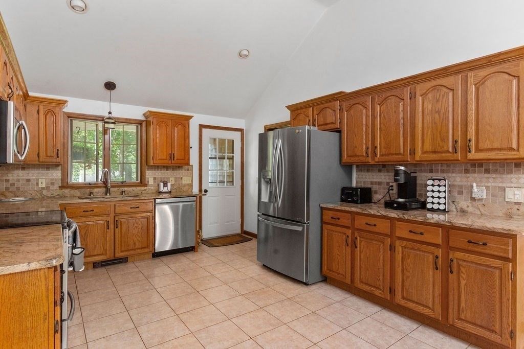 Interior, Kitchen, Pendant Lights, Recessed Lighting
