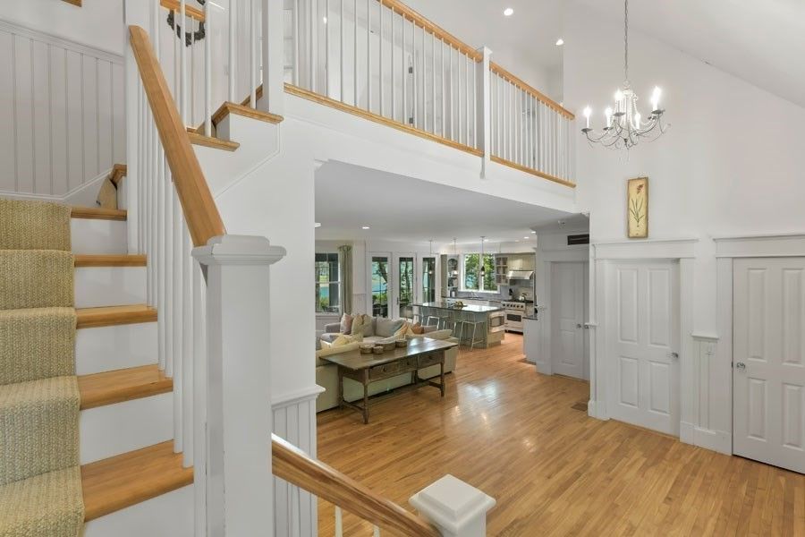 Chandelier, Interior, Living room, Recessed Lighting, Wood Texture Flooring