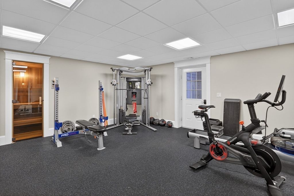 Fitness Equipment, Interior, Recessed Lighting, Sauna Room