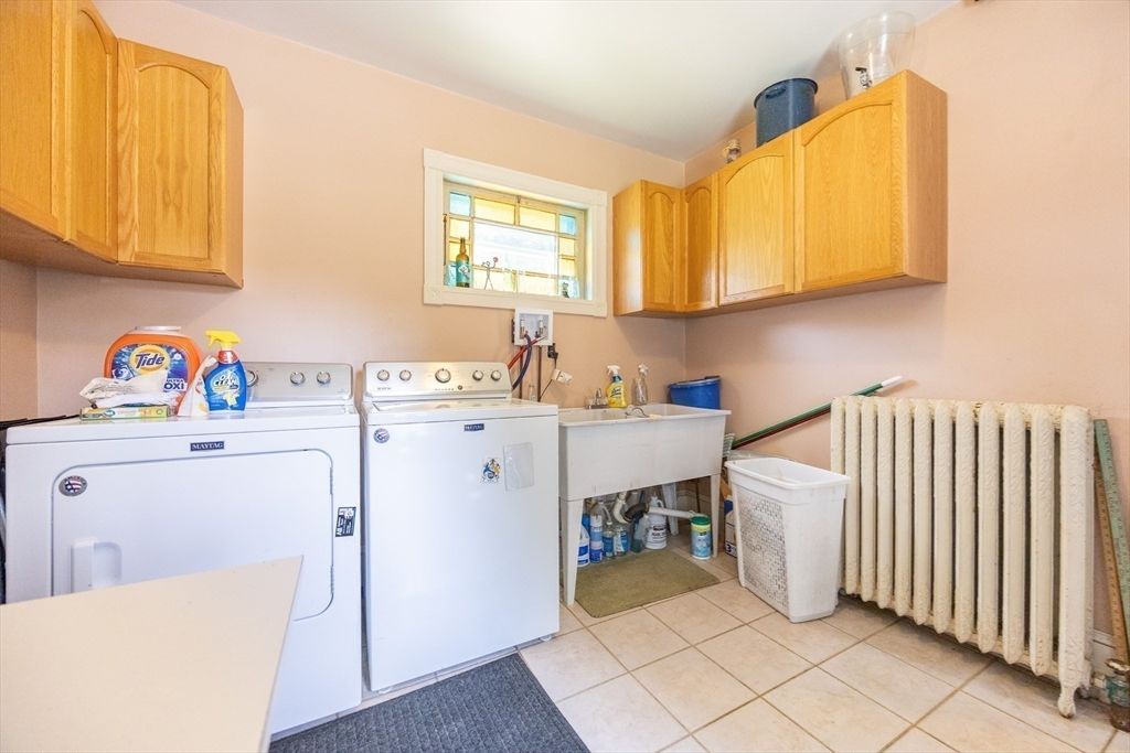 Interior, Washer