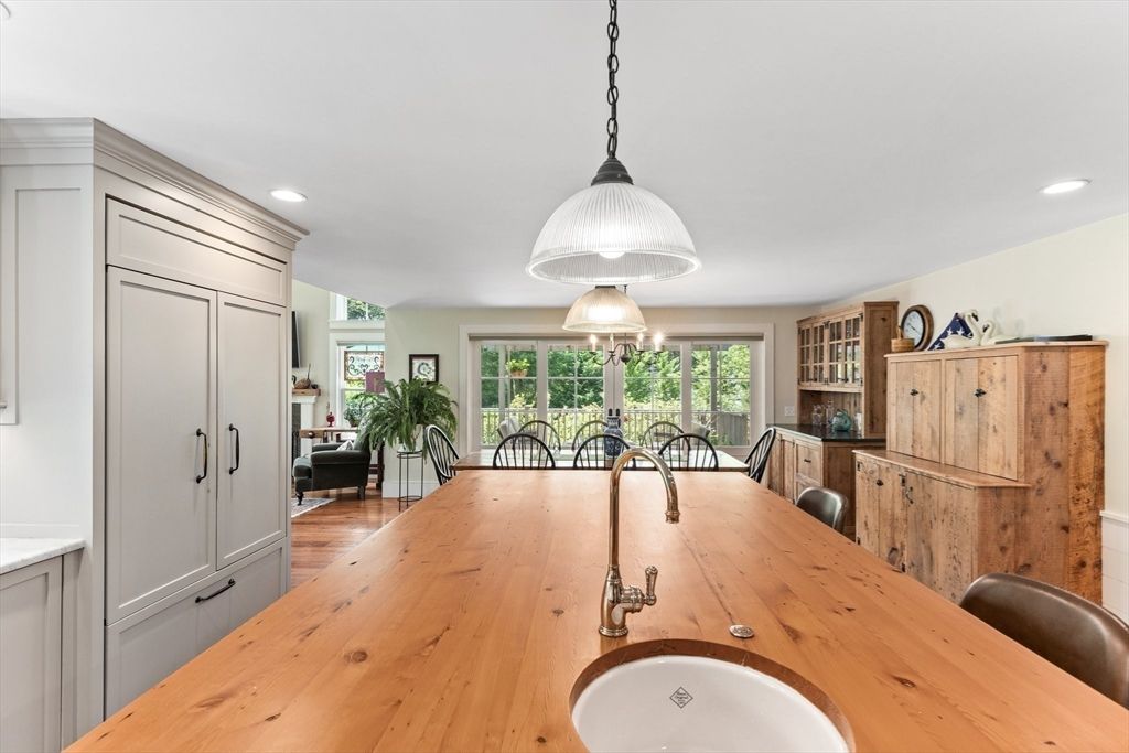 Dining room, Interior, Pendant Lights, Recessed Lighting, Wood Texture Flooring