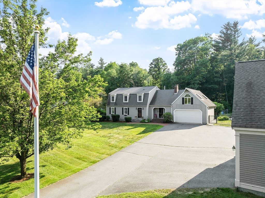 Attached, Backyard, Exterior, Facade, Cape Cod