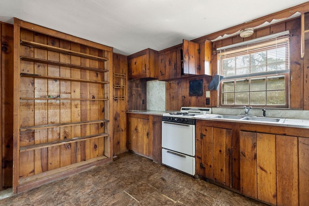 Interior, Kitchen, Wooden Walls