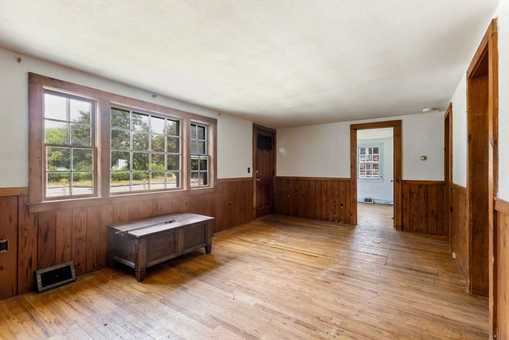 Empty room, Interior, Wood Texture Flooring, Wooden Walls