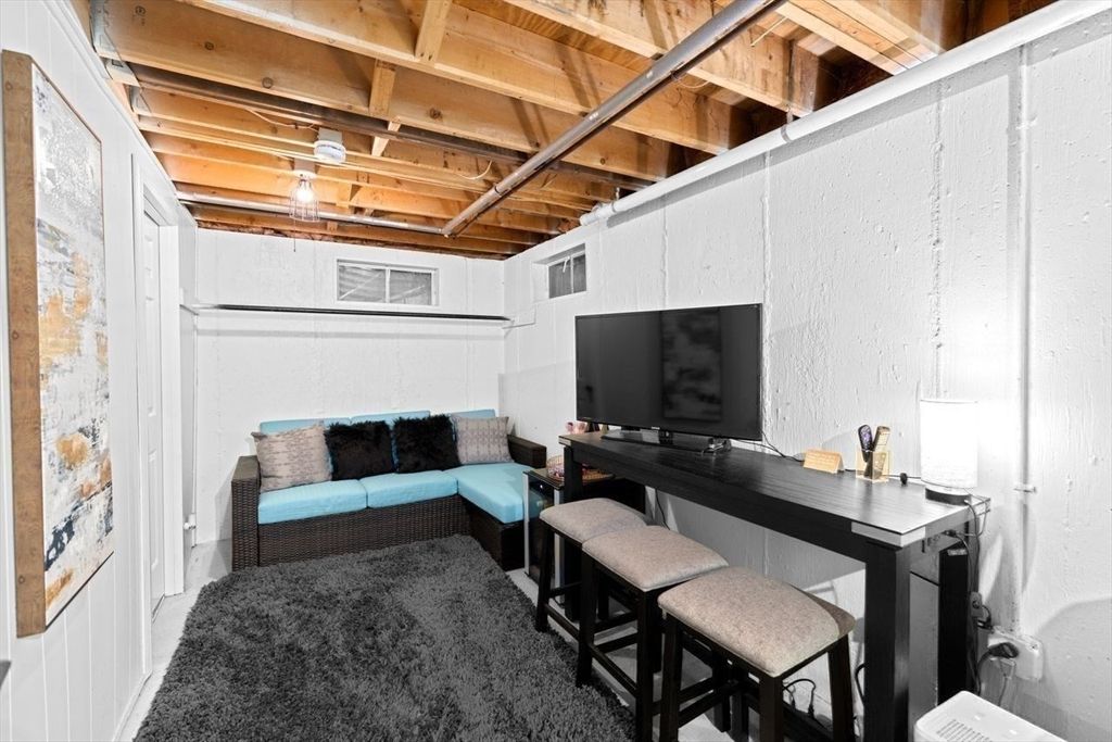 Interior, Wooden Beams