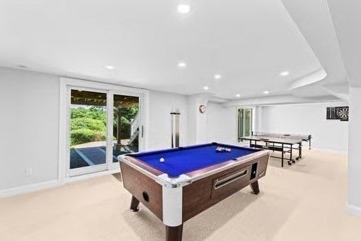 Billiard Table, Game Room, Interior, Recessed Lighting