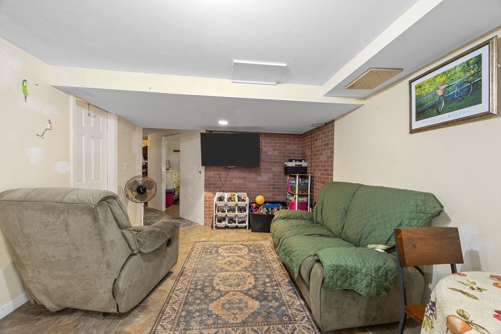 Interior, Living room, Recessed Lighting, Stone Walls