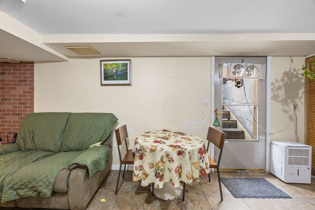Dining room, Interior, Stone Walls