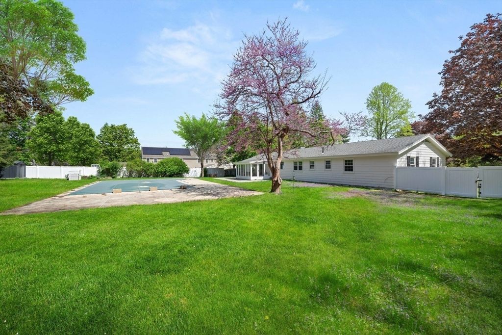 Backyard, Exterior, Pool