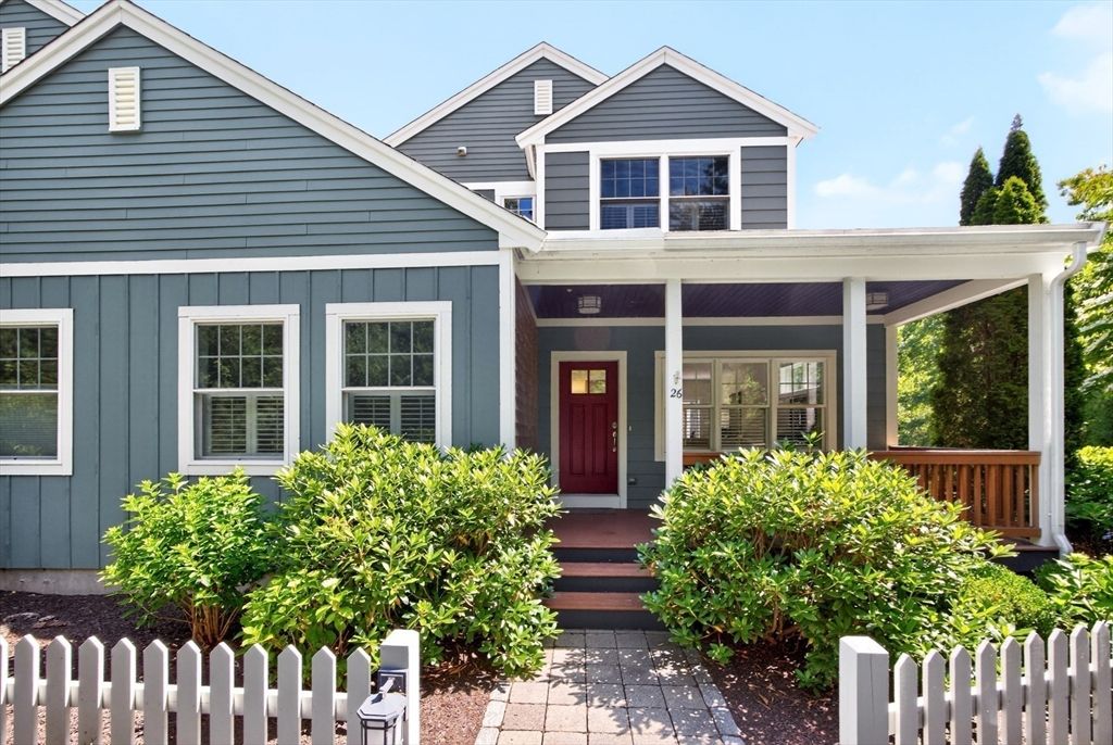 Exterior, Facade, American Craftsman