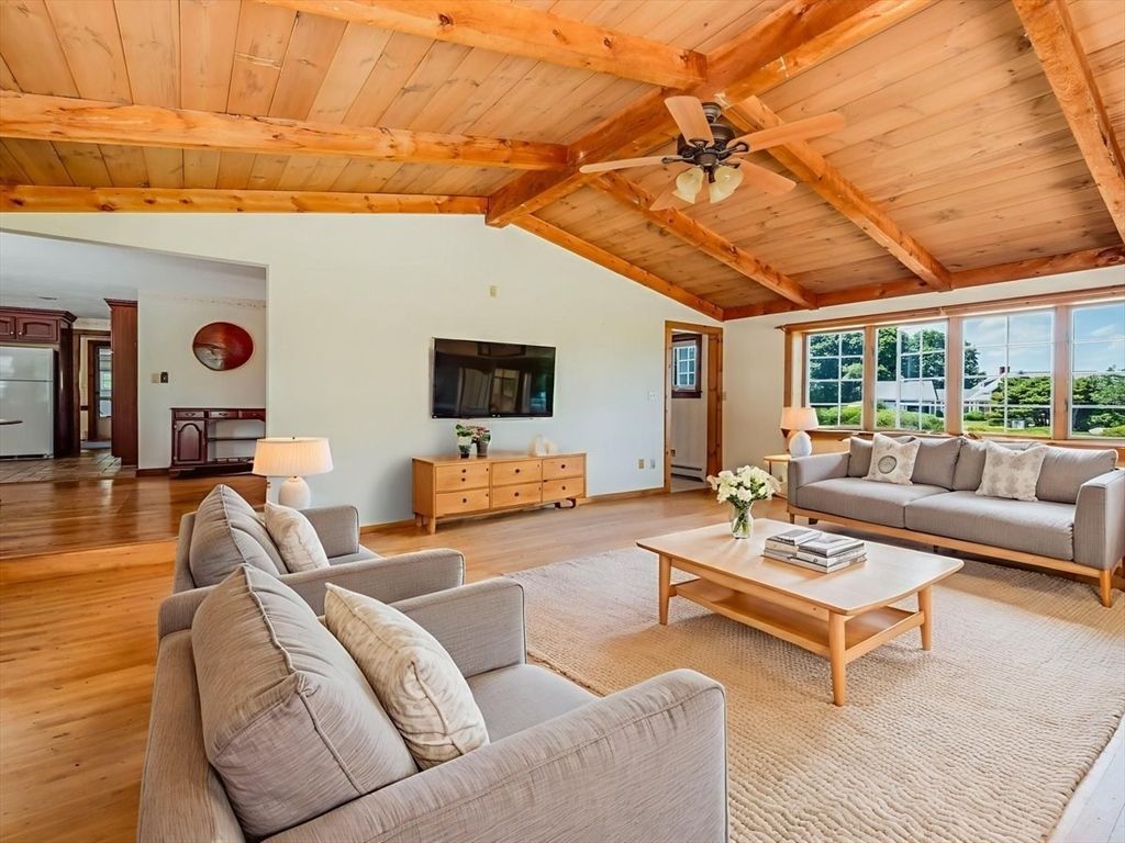 Interior, Living room, Wooden Beams, Wooden Ceilings, Wood Texture Flooring