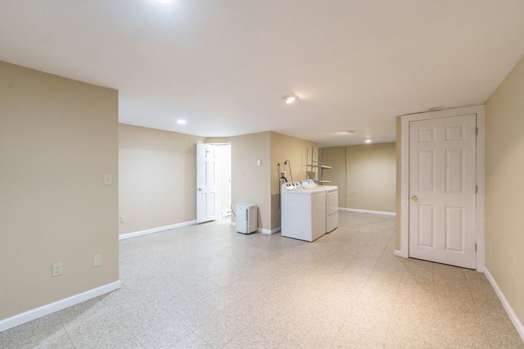 Interior, Recessed Lighting, Washer