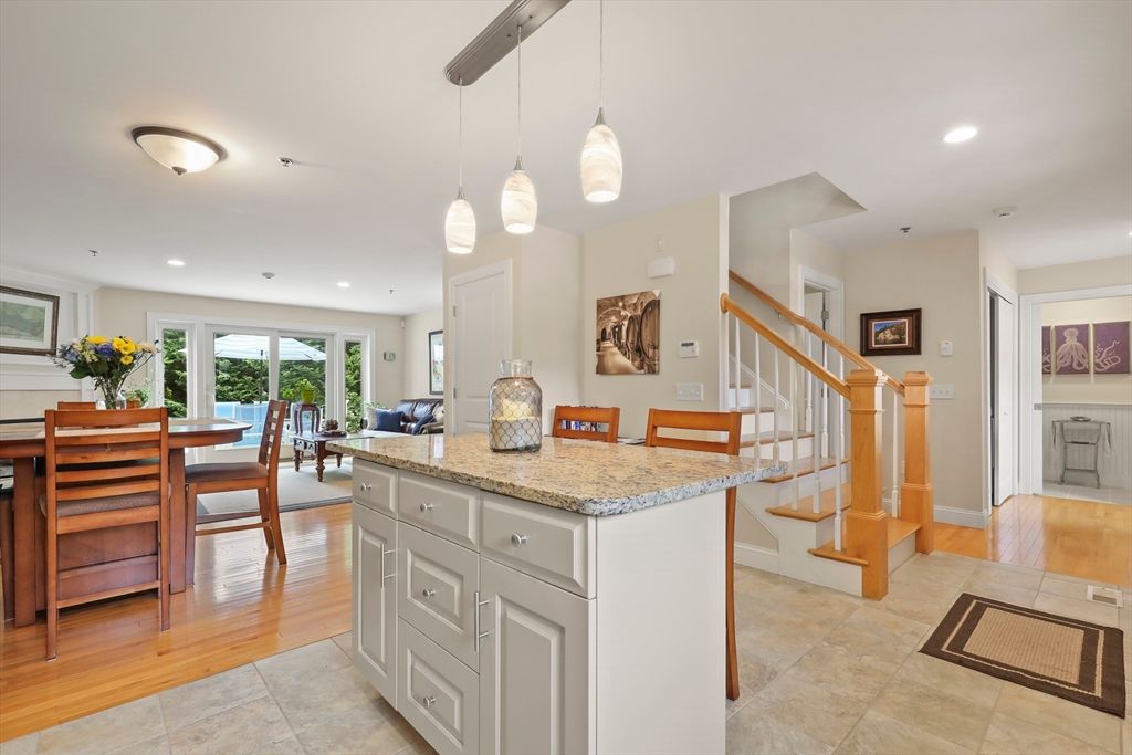 Dining room, Interior, Pendant Lights, Recessed Lighting, Wood Texture Flooring
