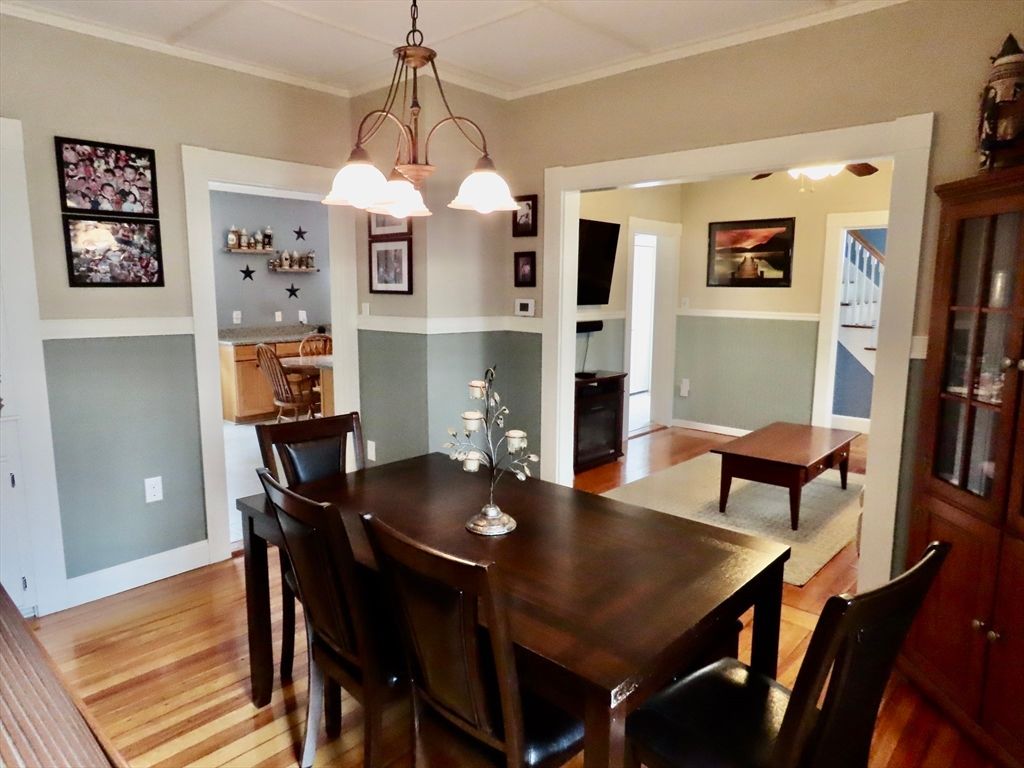 Dining room, Interior, Pendant Lights, Wood Texture Flooring