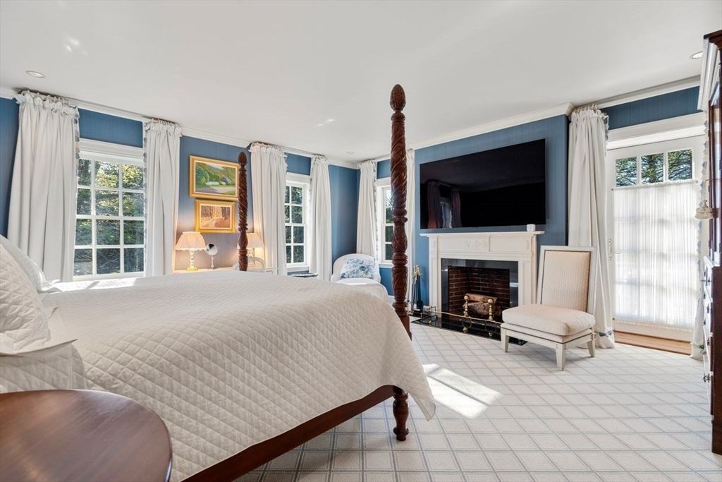 Bedroom, Fireplace, Interior, Recessed Lighting