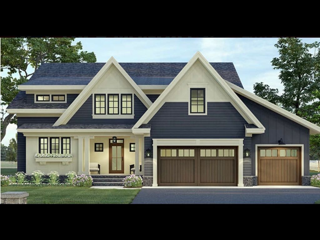 Attached, Exterior, Facade, Farmhouse