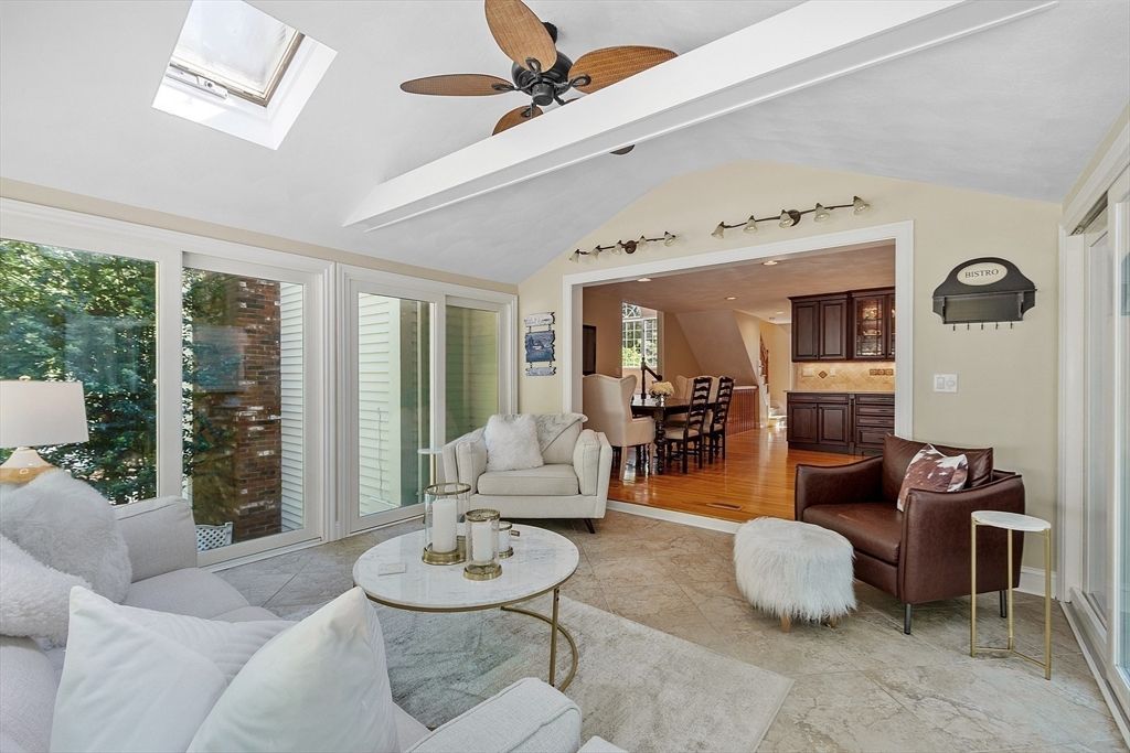 Dining room, Interior, Living room, Wood Texture Flooring