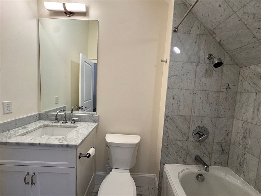 Bathroom, Interior, Marble Walls