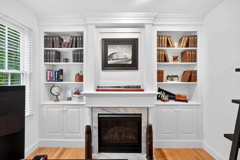 Fireplace, Home Office, Interior, Recessed Lighting, Wood Texture Flooring