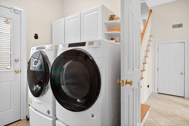 Interior, Utility Closets, Washer