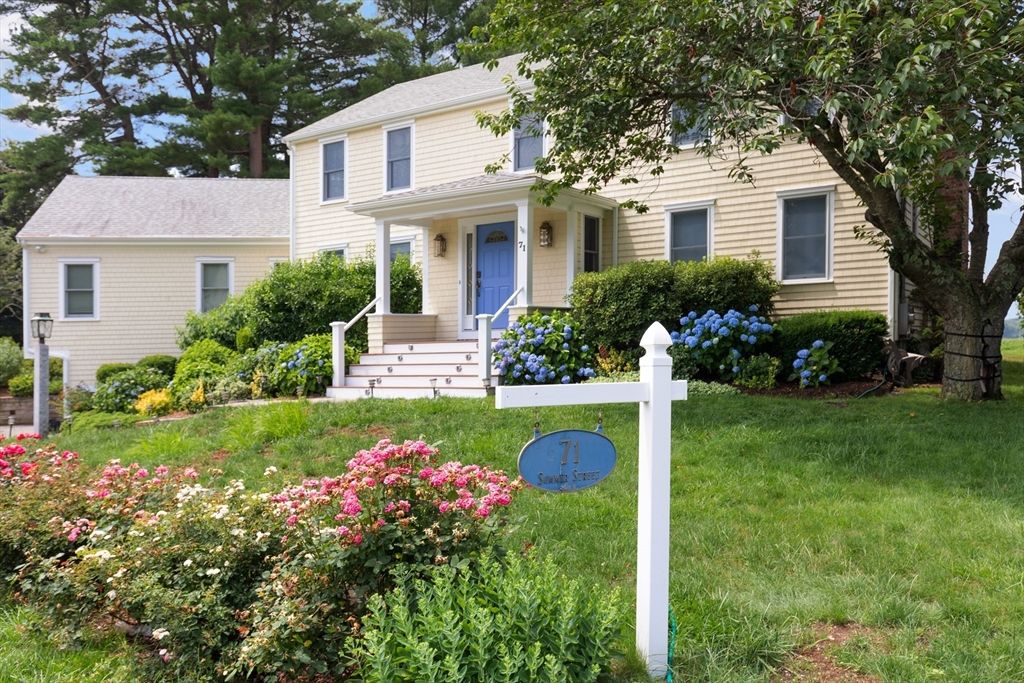 Backyard, Exterior, Facade, Georgian