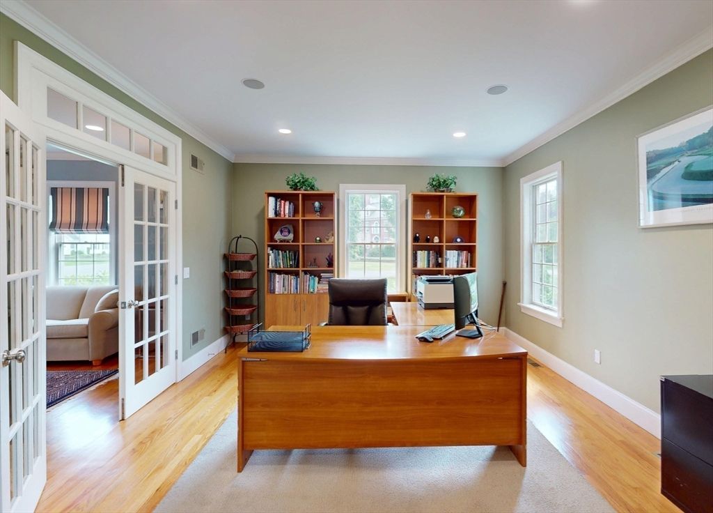 Home Office, Interior, Recessed Lighting, Wood Texture Flooring