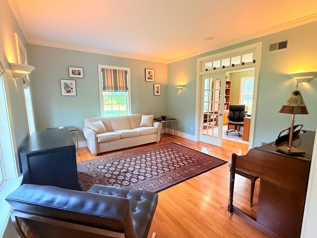 Interior, Living room, Piano, Wood Texture Flooring