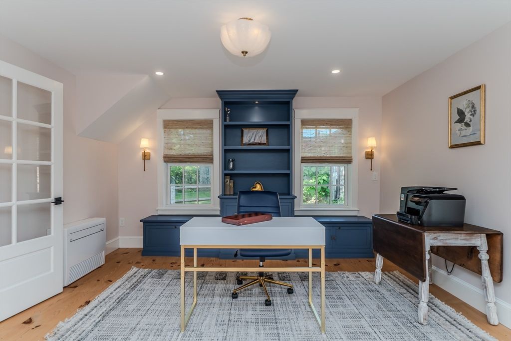 Home Office, Interior, Recessed Lighting, Wood Texture Flooring