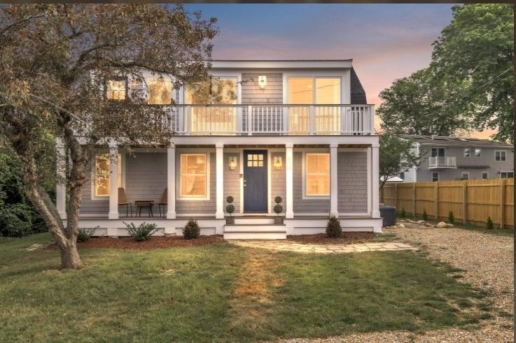 Backyard, Exterior, Facade, Farmhouse