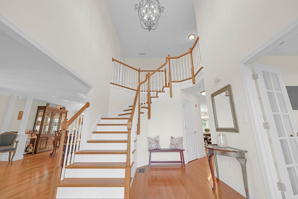 Chandelier, Interior, Recessed Lighting, Wood Texture Flooring