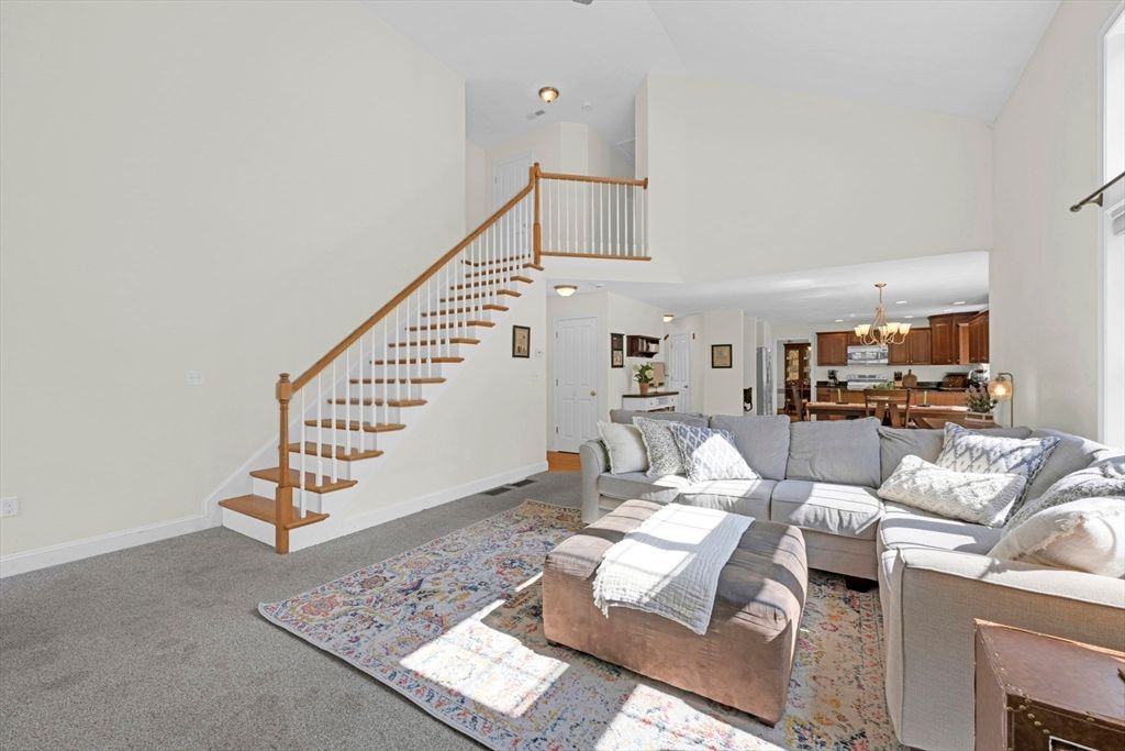 Chandelier, Dining room, Interior, Living room, Recessed Lighting