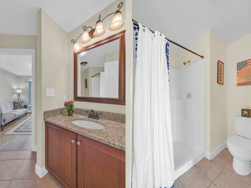 Bathroom, Bedroom, Interior