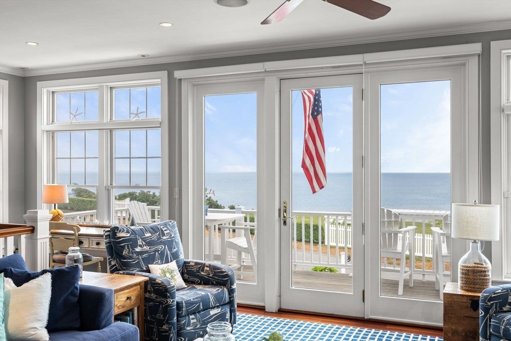 Interior, Recessed Lighting, Sun Room, Water